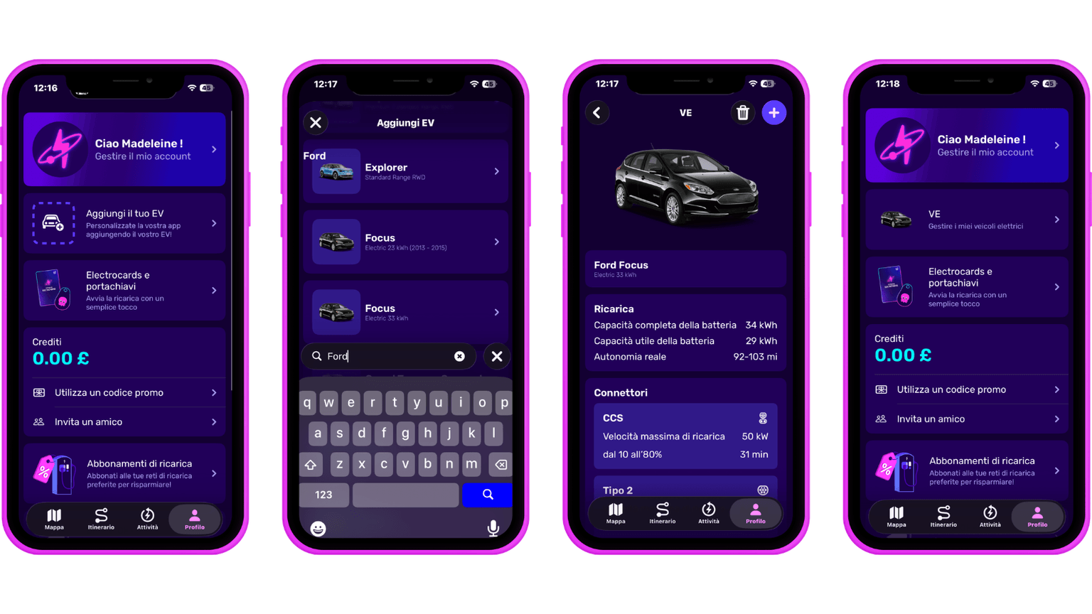 Quattro schermi di smartphone mostrano l'interfaccia di un'app per veicoli elettrici in italiano, con opzioni per la gestione dei veicoli e informazioni sulla ricarica.