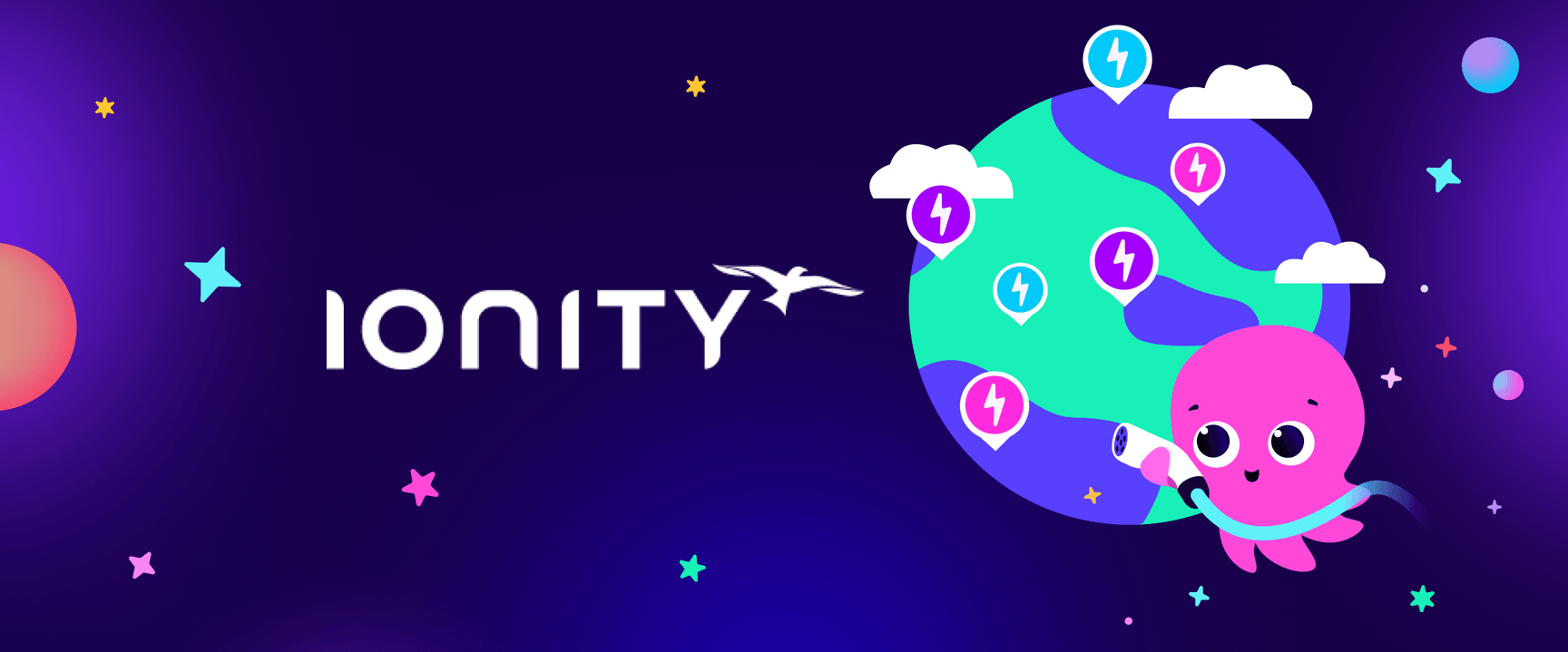 Une pieuvre rose tenant un câble de recharge flotte près d'un globe terrestre orné d'icônes représentant des éclairs. Le texte « IONITY » et un logo en forme d'oiseau apparaissent sur un fond violet parsemé d'étoiles.
