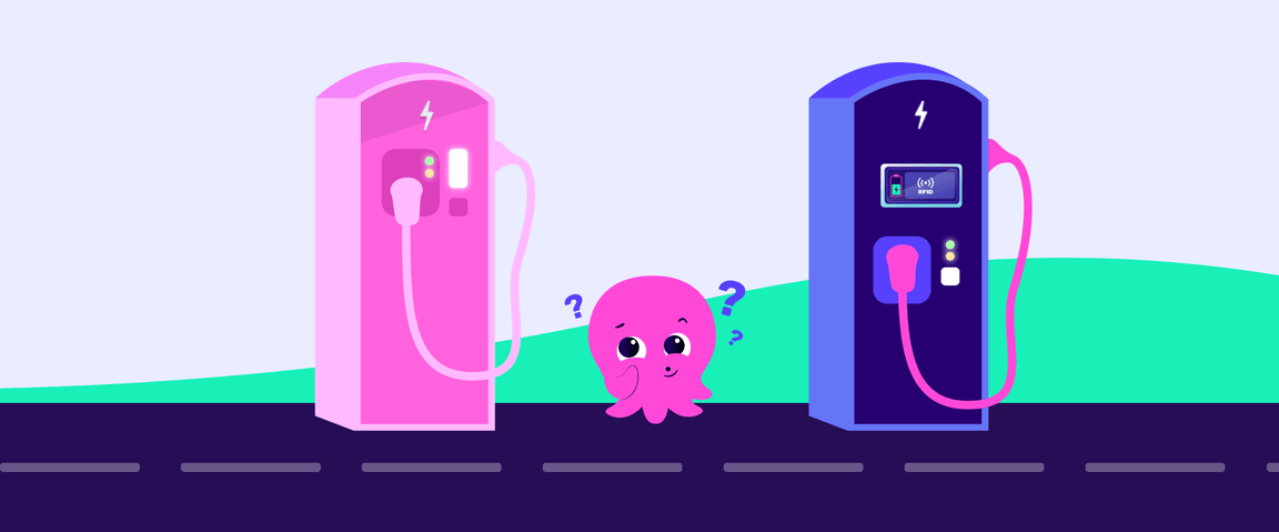 Une pieuvre rose confuse se tient entre une borne de recharge pour véhicules électriques rose et une bleue, avec des points d'interrogation au-dessus de la tête.