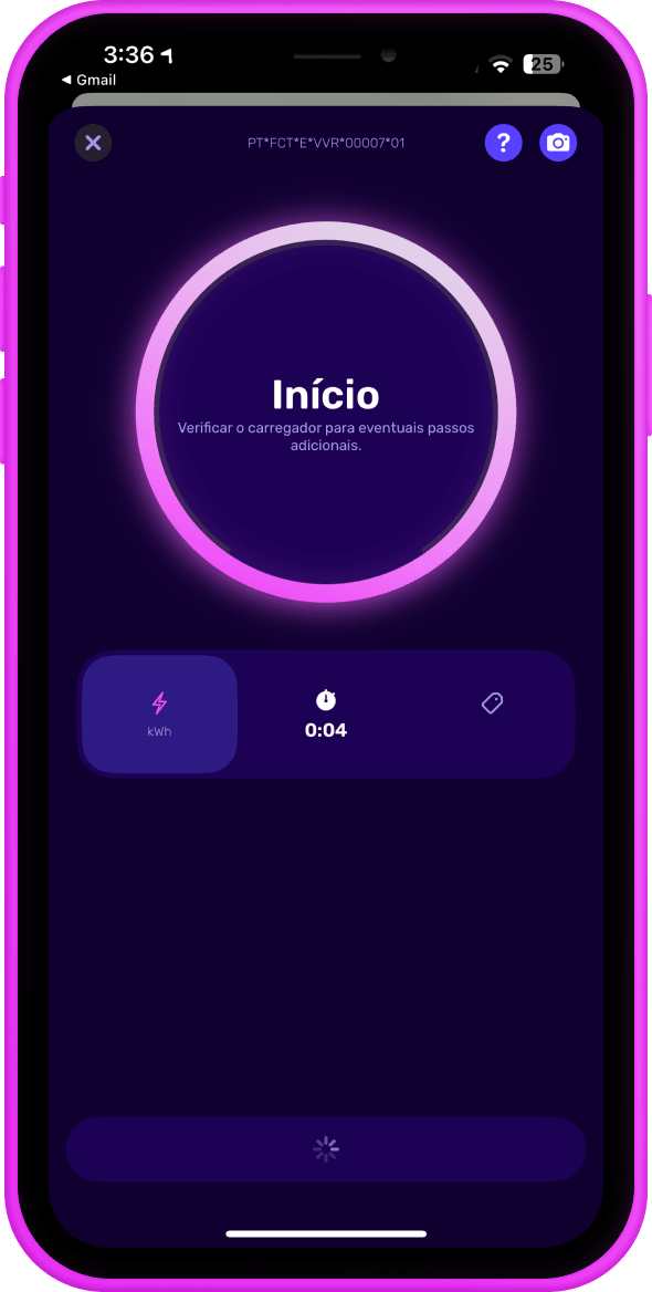 Écran de smartphone affichant l'interface d'une application de recharge avec un thème violet, montrant un indicateur de progression circulaire et un minuteur à 0:04.