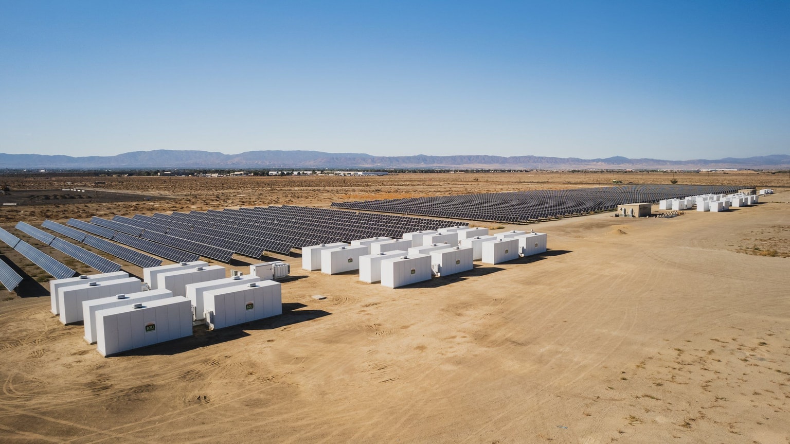 B2U - battery storage image